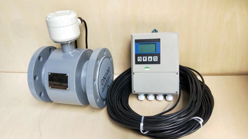 IP68防護(hù)等級(jí)電磁流量計(jì)，分體式電磁流量計(jì)
